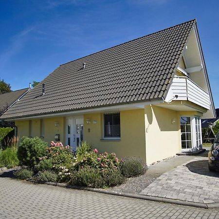 Nah Am Meer, Ruhige Lage, Gratis Nutzung Vom Ahoi Erlebnisbad Und Sauna In Sellin - Haus Inselblick Fewo 02 奥斯特巴德·哥伦 外观 照片