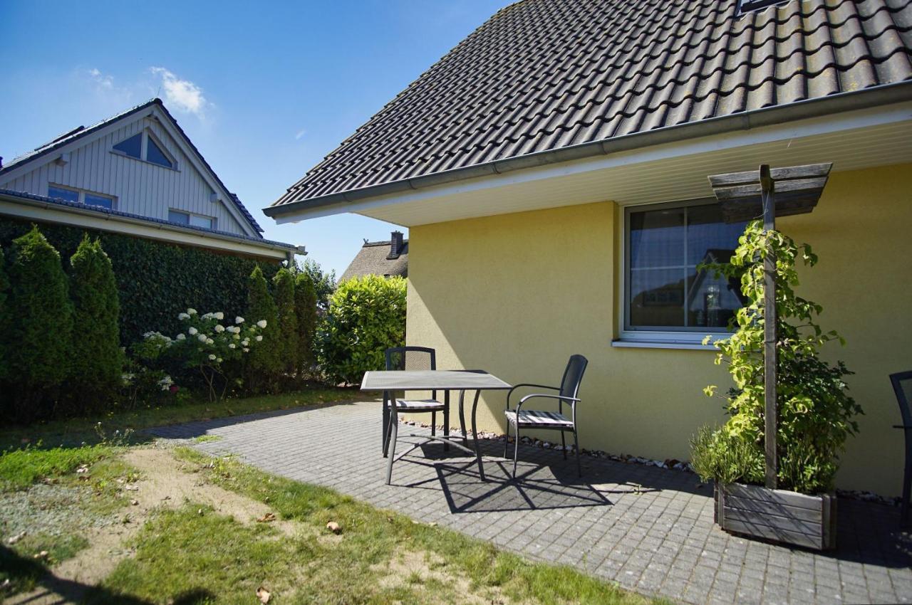 Nah Am Meer, Ruhige Lage, Gratis Nutzung Vom Ahoi Erlebnisbad Und Sauna In Sellin - Haus Inselblick Fewo 02 奥斯特巴德·哥伦 外观 照片