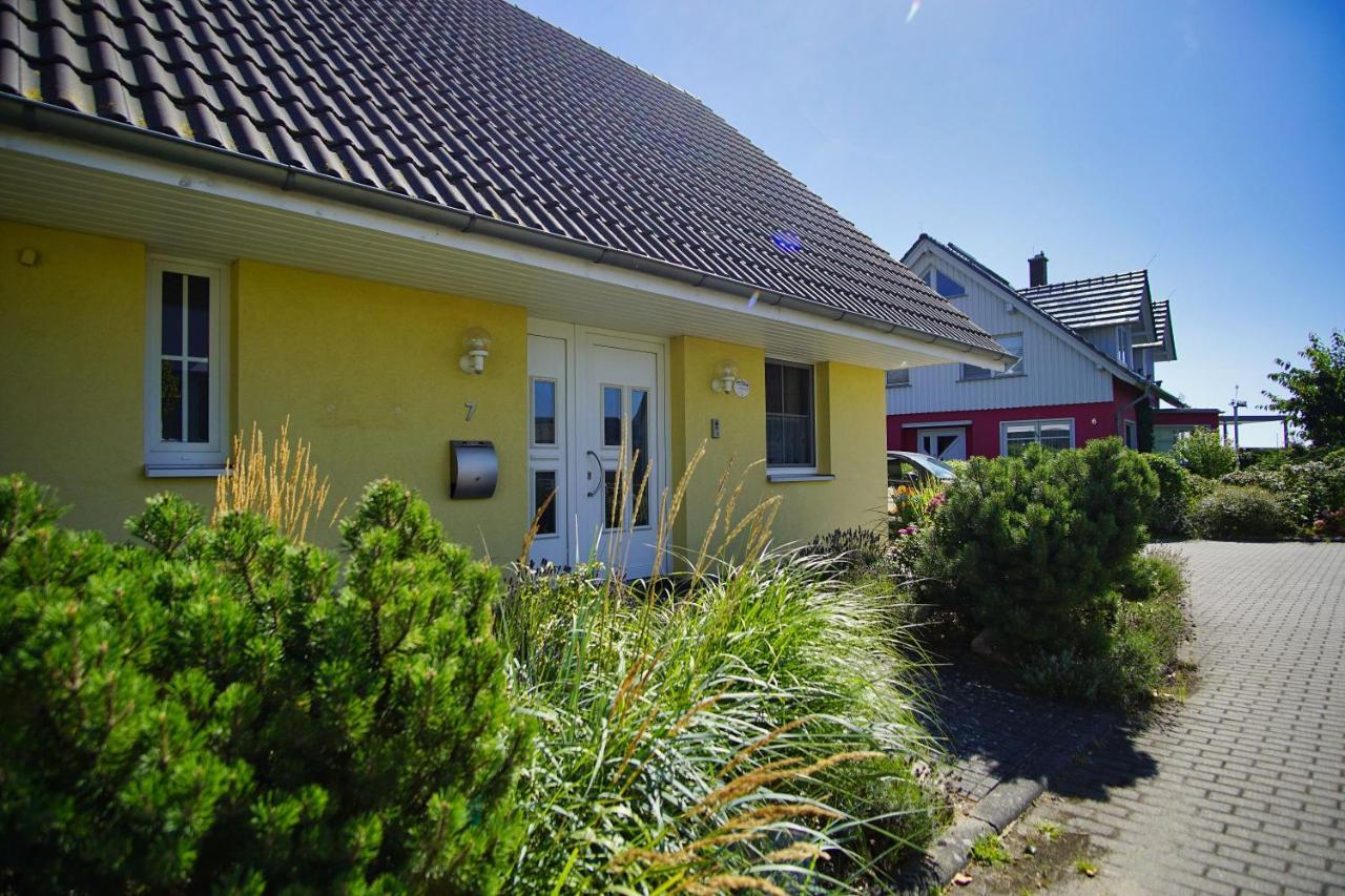 Nah Am Meer, Ruhige Lage, Gratis Nutzung Vom Ahoi Erlebnisbad Und Sauna In Sellin - Haus Inselblick Fewo 02 奥斯特巴德·哥伦 外观 照片