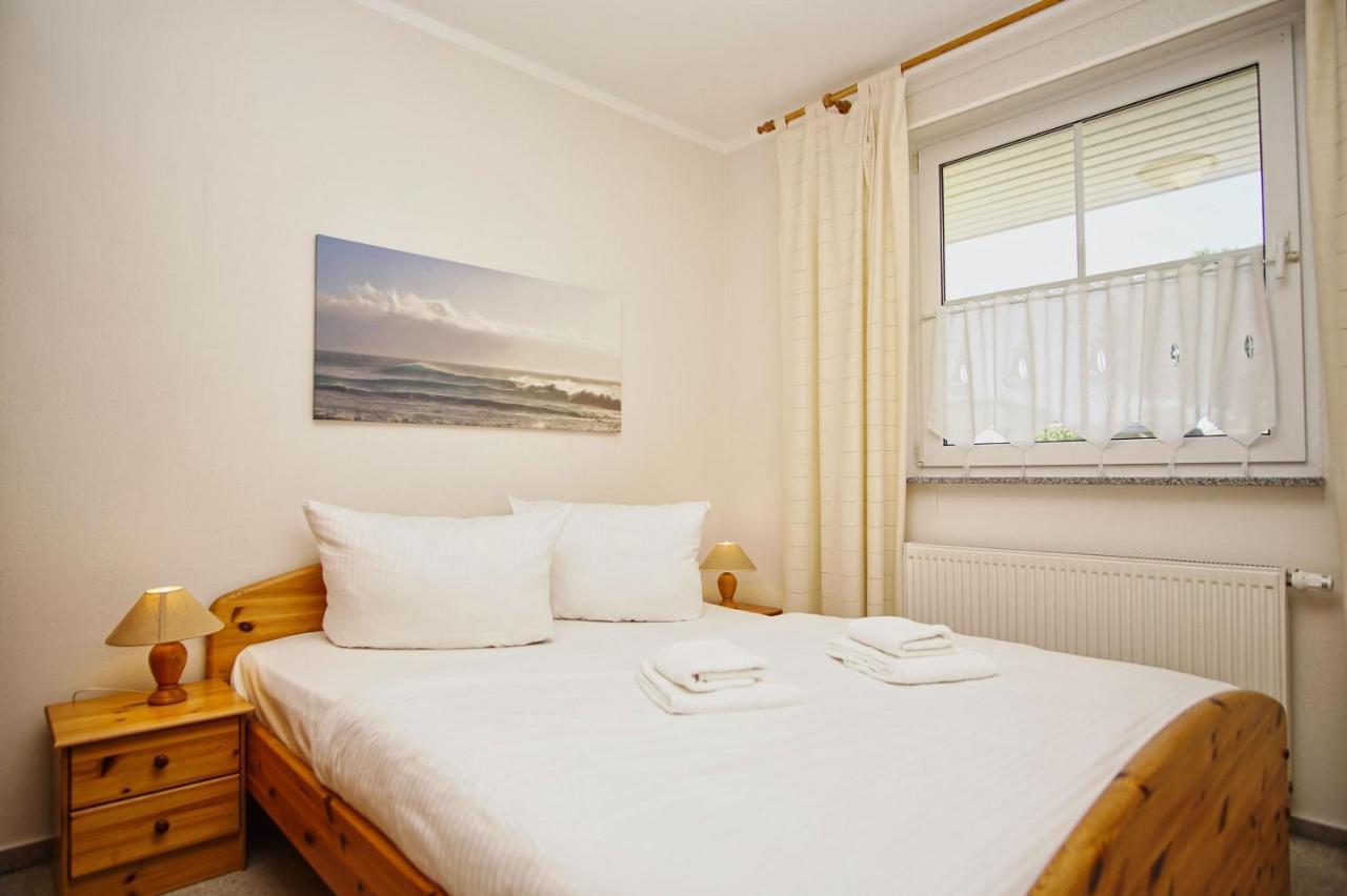 Nah Am Meer, Ruhige Lage, Gratis Nutzung Vom Ahoi Erlebnisbad Und Sauna In Sellin - Haus Inselblick Fewo 02 奥斯特巴德·哥伦 外观 照片