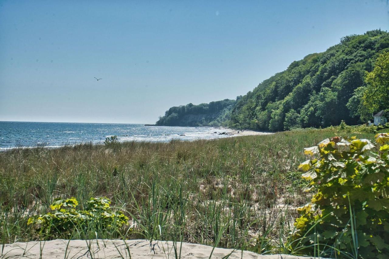 Nah Am Meer, Ruhige Lage, Gratis Nutzung Vom Ahoi Erlebnisbad Und Sauna In Sellin - Haus Inselblick Fewo 02 奥斯特巴德·哥伦 外观 照片